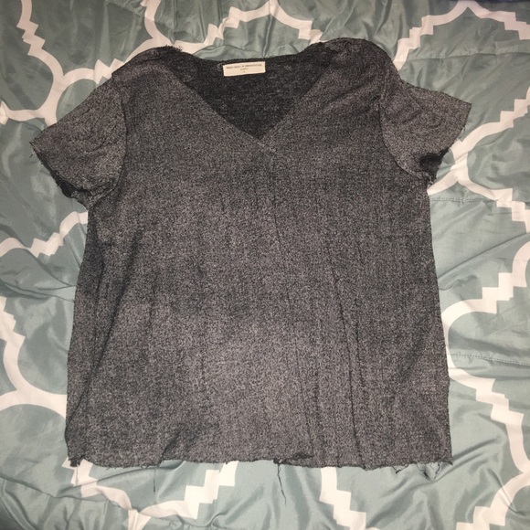 Urban Outfitters Tops - Urban outfitters flowy top